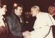 Photo de la rencontre d'Eugene RAIMBAULT et du Pape Jean Paul II